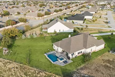 1318 Oliver Creek Lane, Justin, TX 76247 - Photo 35