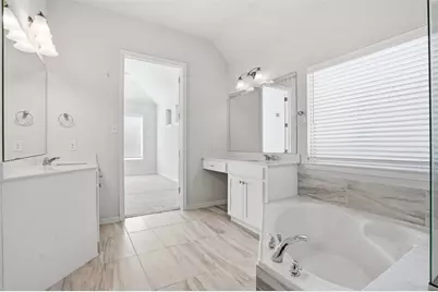 461 Windy Knoll Road, Fort Worth, TX 76028 - Photo 17