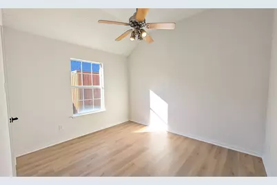 10900 Robincreek Lane, Frisco, TX 75035 - Photo 19