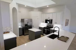 10900 Robincreek Ln, Frisco, TX 75035 - Photo 5