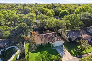 3906 Cedarwood Ct, Arlington, TX 76017 - Photo 27