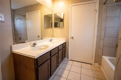 2701 Fountainview Drive, Corinth, TX 76210 - Photo 11