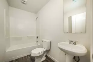 903 Olive St, Waco, TX 76704 - Photo 17