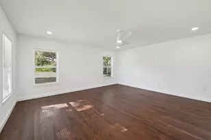 1428 Hawley Ln, Dallas, TX 75217 - Photo 11