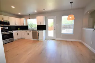 9328 Warren Dr, McKinney, TX 75071 - Photo 5