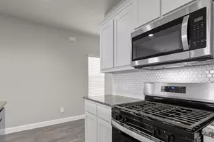 10653 Diamond Mines Dr, Fort Worth, TX 76036 - Photo 5