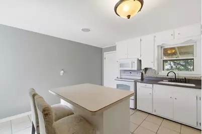 208 W 1st Street, Weatherford, TX 76086 - Photo 5