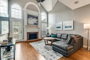 2117 Texas Ash Dr, Irving, TX 75063 - Photo 7