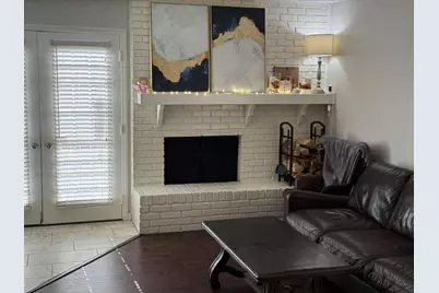 832 Chateau Valee Circle, Bedford, TX 76022 - Photo 5