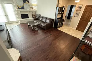 832 Chateau Valee Cir, Bedford, TX 76022 - Photo 7