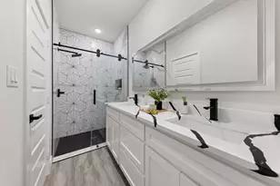 315 Windjammer Rd, Gun Barrel City, TX 75156 - Photo 21