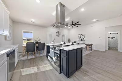 315 Windjammer Road, Gun Barrel City, TX 75156 - Photo 15