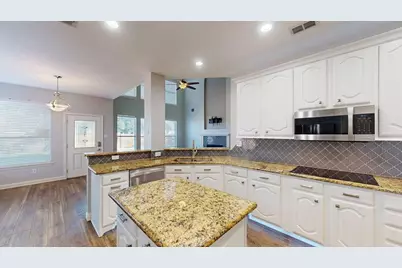 200 Patricia Lane, Highland Village, TX 75077 - Photo 11