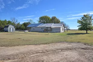 7938 FM 927, Walnut Springs, TX 76690 - Photo 29