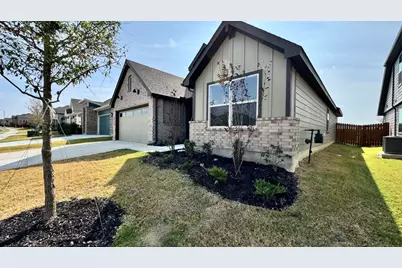 10857 Black Onyx Drive, Fort Worth, TX 76036 - Photo 3