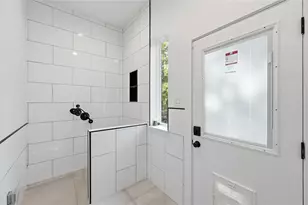 2303 Timber Creek Ct, Cedar Hill, TX 75104 - Photo 17