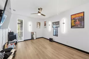 2303 Timber Creek Ct, Cedar Hill, TX 75104 - Photo 13