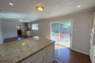 1831 Mountainview Dr, Waco, TX 76710 - Photo 9