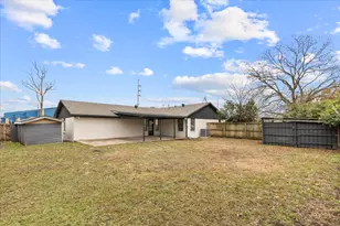 312 E Cottonwood St, Leonard, TX 75452 - Photo 29