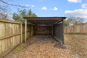 312 E Cottonwood St, Leonard, TX 75452 - Photo 27