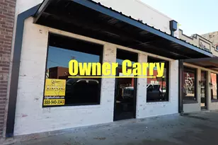 114 SE 1st St, Mineral Wells, TX 76067 - Photo 1