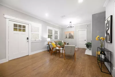 813 Elsbeth Street, Dallas, TX 75208 - Photo 11