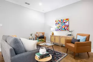 813 Elsbeth St, Dallas, TX 75208 - Photo 19