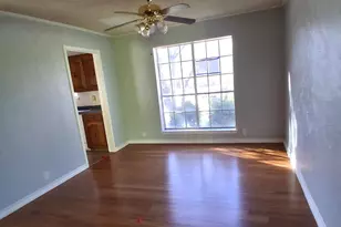 4917 Willowhaven Cir, Garland, TX 75043 - Photo 3