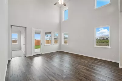 814 Whitmore Drive, Princeton, TX 75071 - Photo 13