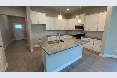 10869 Bloodstone Drive, Fort Worth, TX 76036 - Photo 3