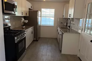 605 N Davis Dr, Arlington, TX 76012 - Photo 17