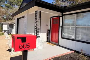 605 N Davis Dr, Arlington, TX 76012 - Photo 3