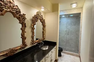 12513 Burninglog Ln, Dallas, TX 75243 - Photo 23