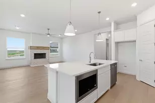 117 Emma Ct, Decatur, TX 76234 - Photo 9