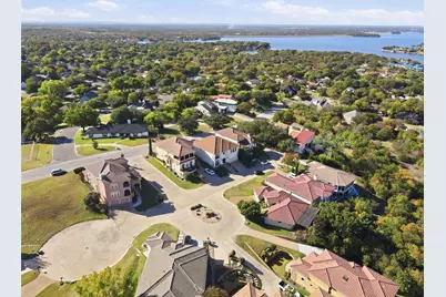 7725 Lakeview Circle, Fort Worth, TX 76179 - Photo 21