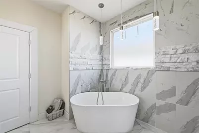 7725 Lakeview Circle, Fort Worth, TX 76179 - Photo 9