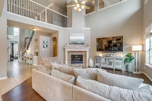 10400 Crowne Pointe Ln, Fort Worth, TX 76244 - Photo 11