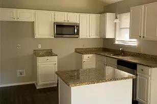 822 Collins Blvd, Cedar Hill, TX 75104 - Photo 9