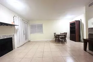 9827 Walnut St, Dallas, TX 75243 - Photo 17