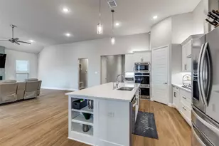 1034 Terra Vis Dr, Allen, TX 75013 - Photo 9