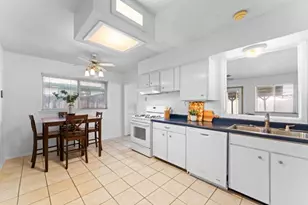 4121 Sweetbriar Dr, Garland, TX 75042 - Photo 3