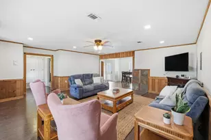 1010 Bolivar St, Sanger, TX 76266 - Photo 9