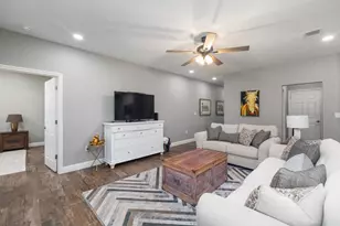 317 Titus Dr, Springtown, TX 76082 - Photo 15