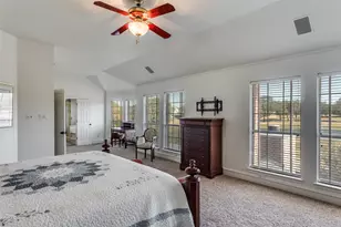 6035 Oak Hollow Dr, Burleson, TX 76028 - Photo 25