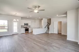 815 Homeplace Cir, Mansfield, TX 76063 - Photo 25