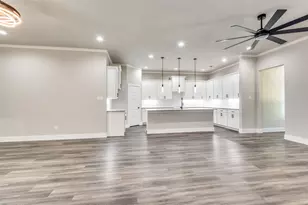 4113 Metropolitan Ave, Dallas, TX 75210 - Photo 13