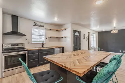 3305 Swan Street, Haltom City, TX 76117 - Photo 13