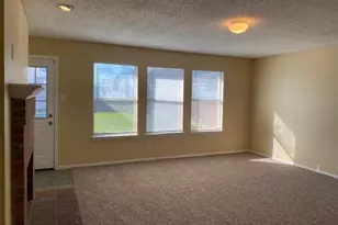 2937 Monticello Ln, Lancaster, TX 75134 - Photo 3