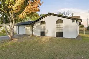 910 Royal Crest Dr, Mesquite, TX 75149 - Photo 3