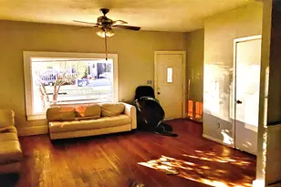 740 W College St, Stephenville, TX 76401 - Photo 7